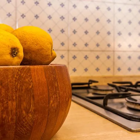 Penthouse Duomo Чефалу